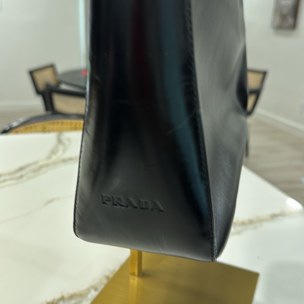Authentic Prada shoulder bag w/authenticity card - Picture 8 of 12